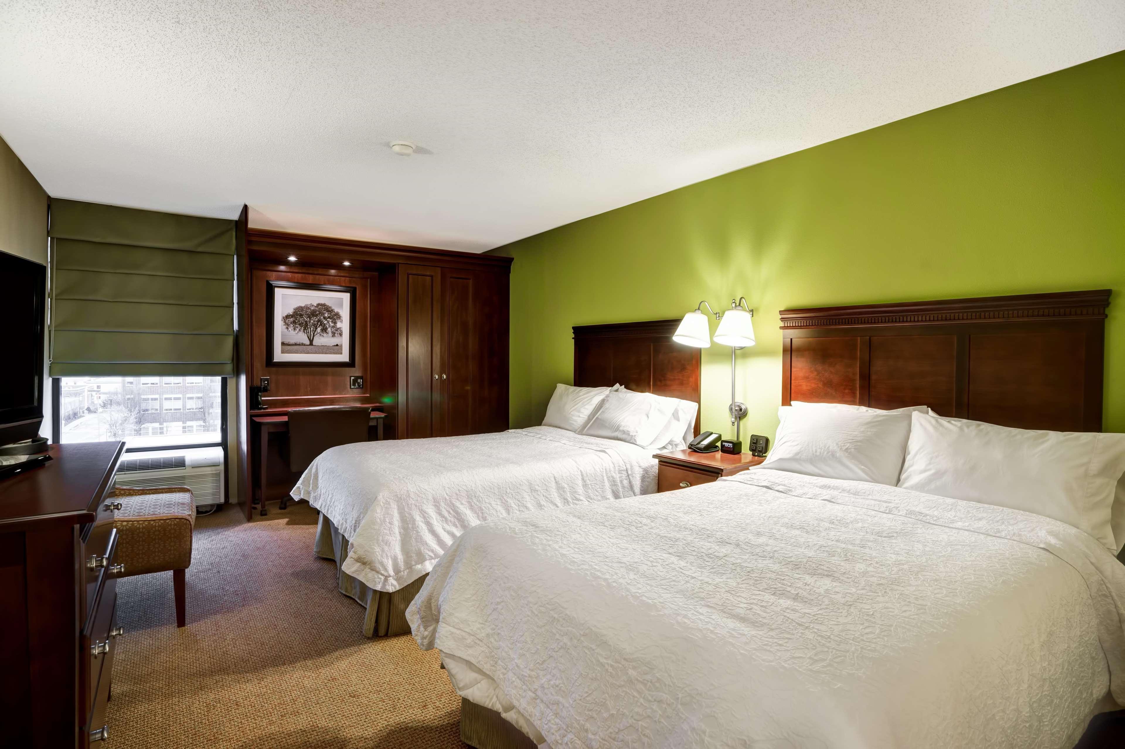 Hampton Inn Morgantown Exterior foto
