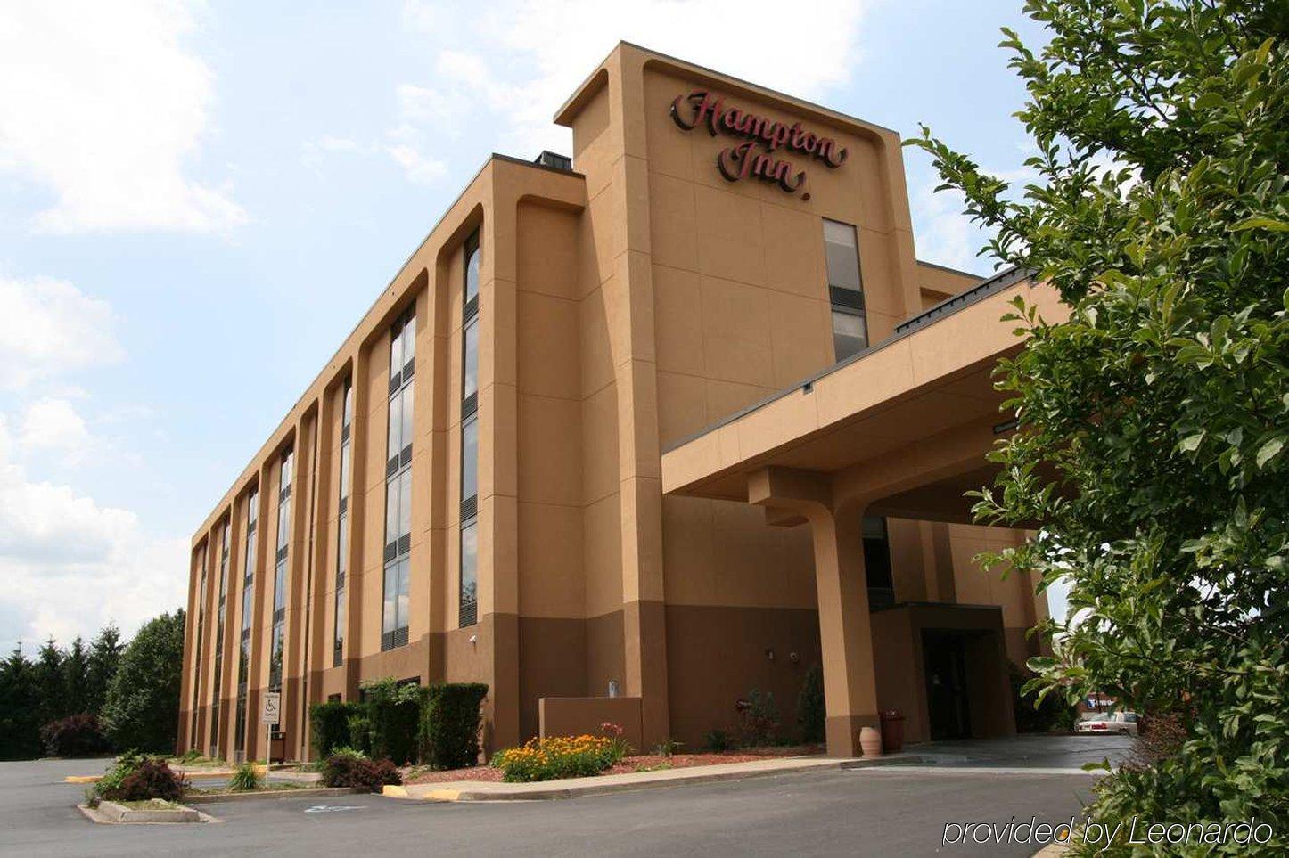 Hampton Inn Morgantown Exterior foto
